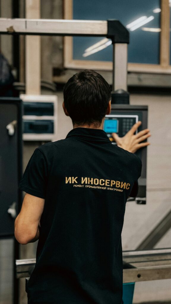 Industrial License - men working in industrial area Ofin global provides industrial license